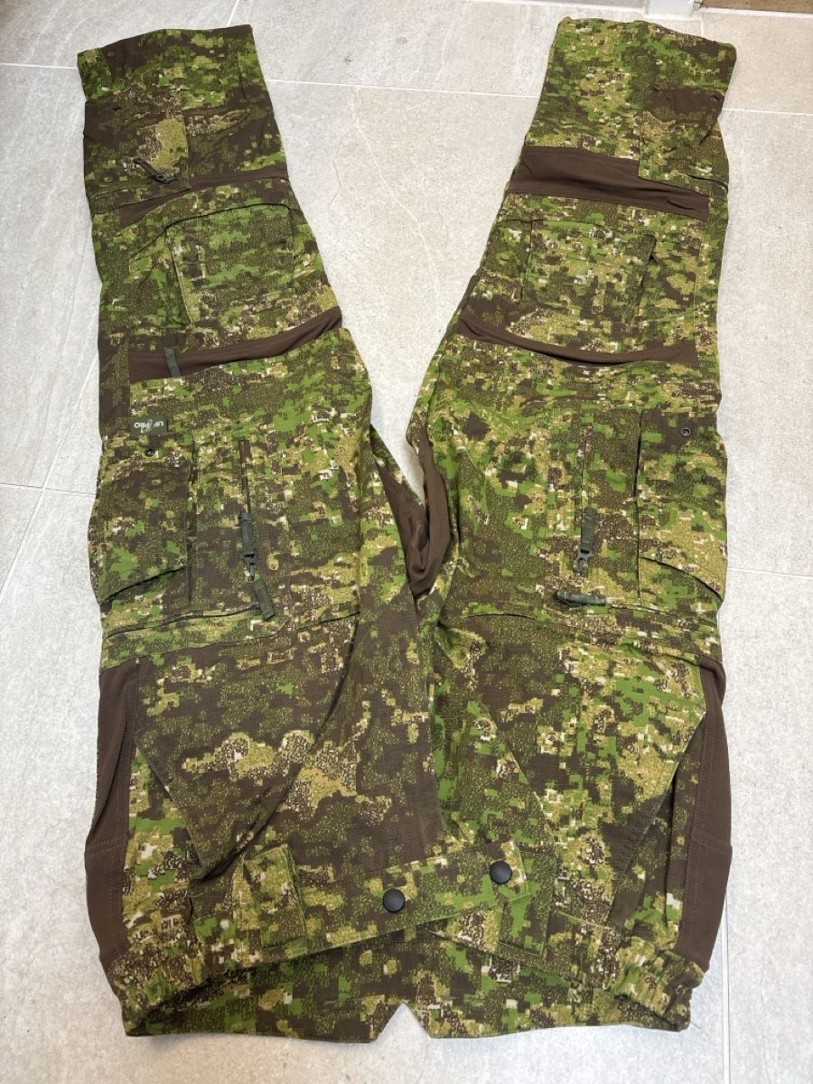 Uf Pro Pantaloni: Ufpro Hose – Nuovo (secondo la descrizione) da Engelburg venduto da scarr