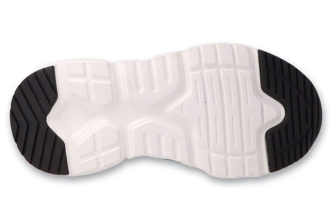 Schuhe für Jungen: Sport Sneaker - Gr. 27 - Schwarz - NEU – Neu und originalverpackt aus Flumenthal von SecondLove_CH 3