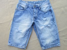 1 kurze Herrenhose Jeans Gr W28