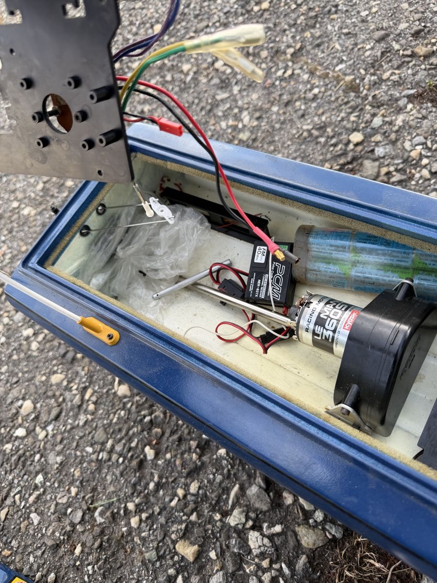 Modellismo RC: Speedboot Jeetstream 800 – Difettoso da Balsthal venduto da ramr8 4