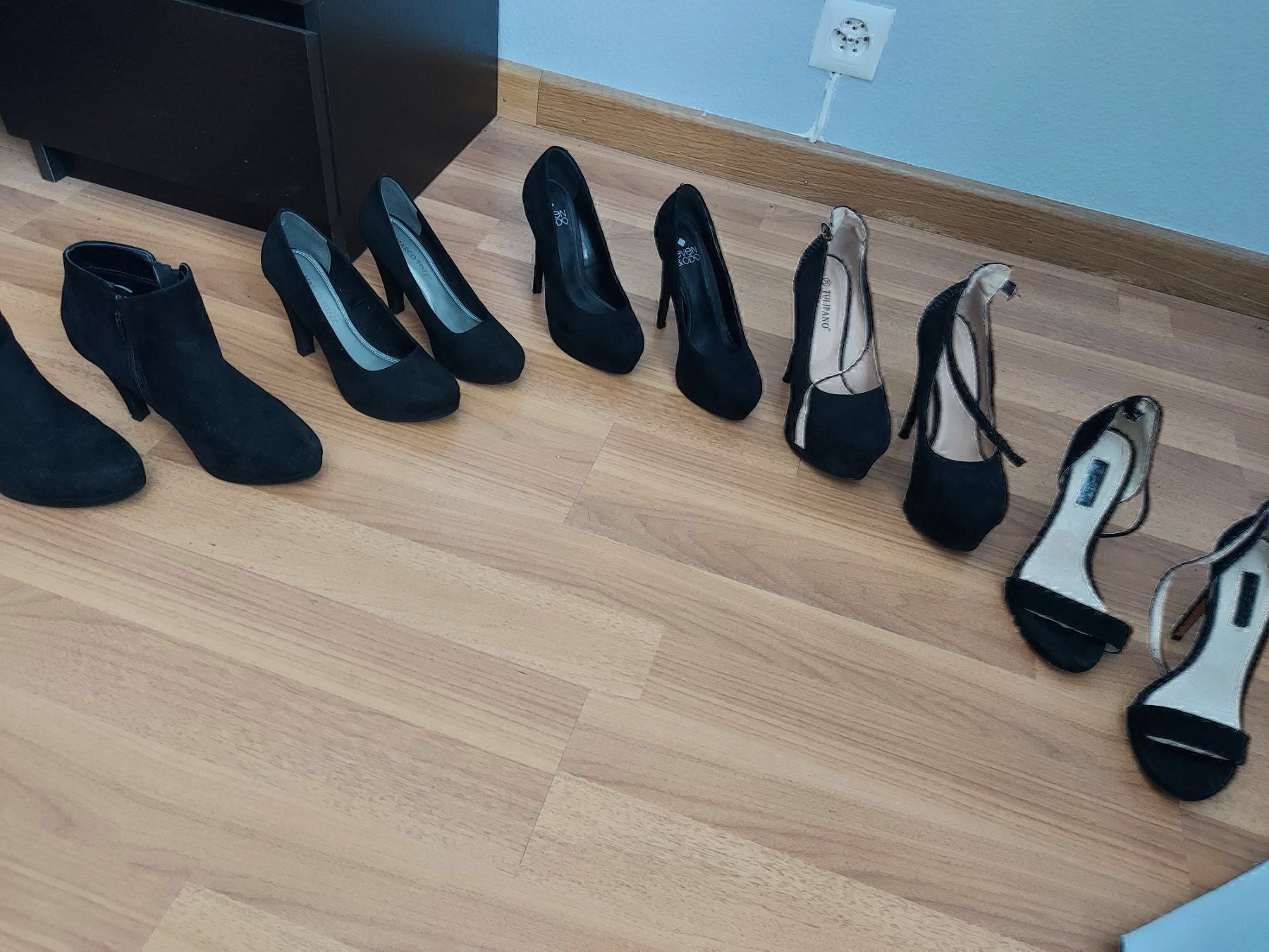Chaussures femmes: Schuh Set – Neuf (Voir description) à Basel par NyGrow 2