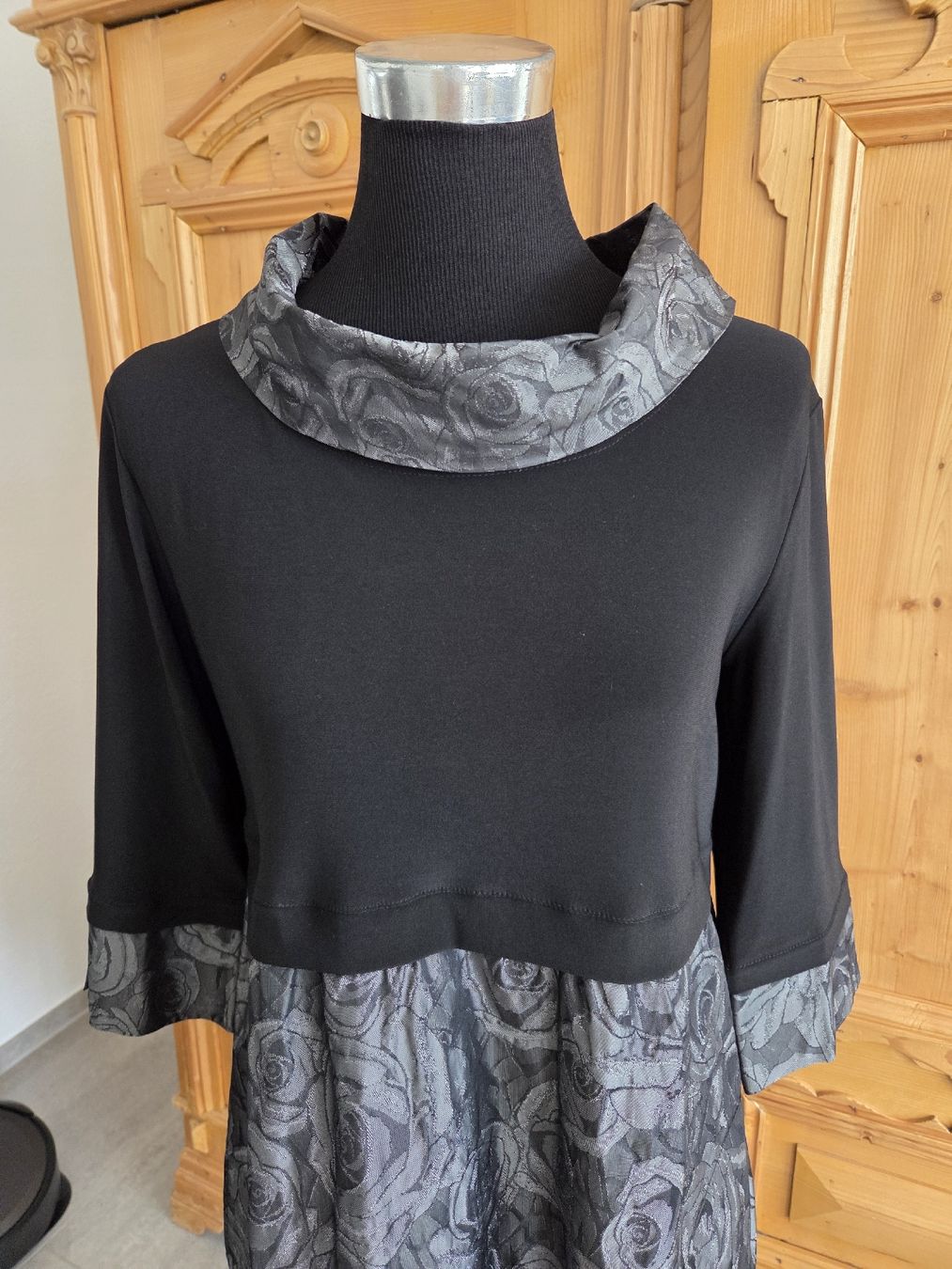 Joseph Ribkoff Vestiti: schönes Kleid Joseph Ribkoff – Nuovo (secondo la descrizione) da Wiesendangen venduto da Sinhuk 7