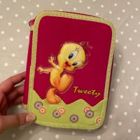 NEU: Tweety Etagen Etui mit Stiften