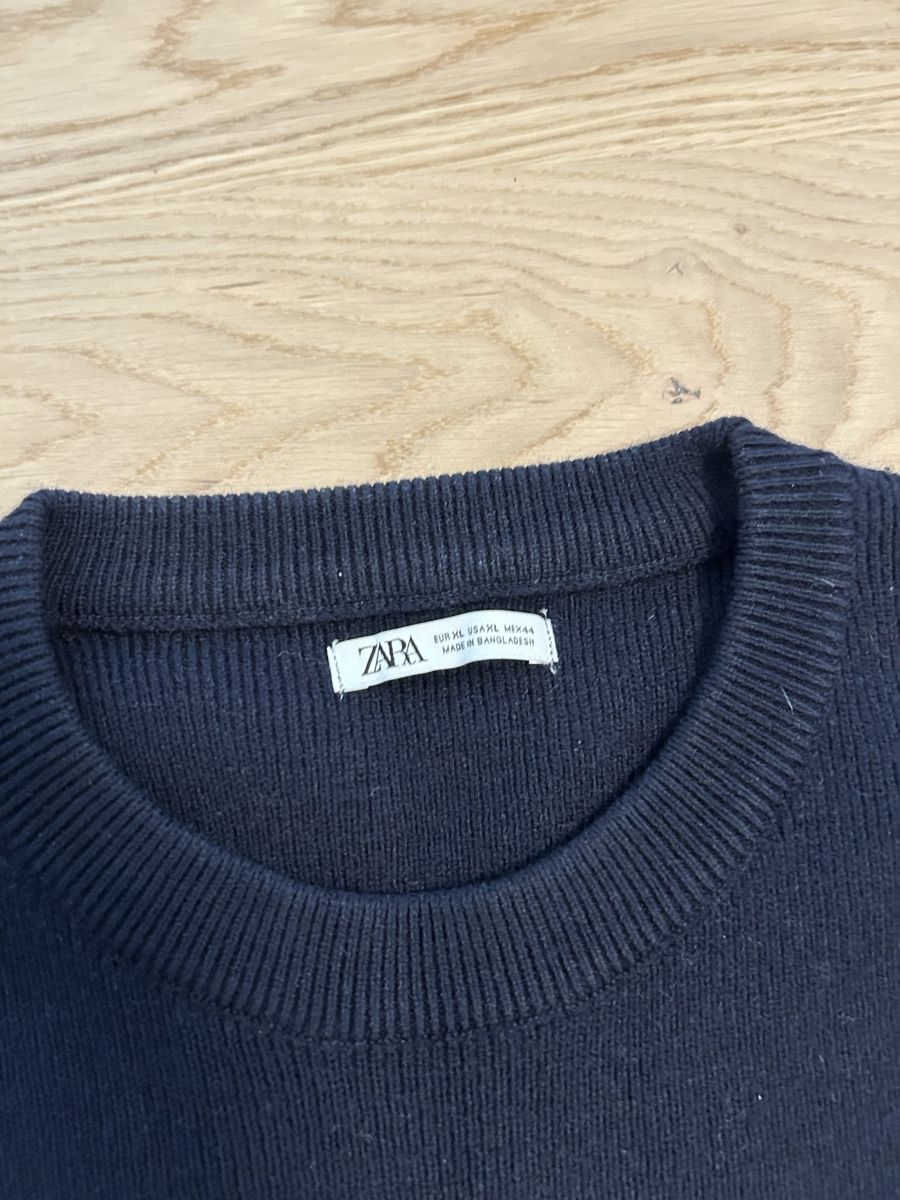 Zara Maglioni & Felpe: Zara Sweater Navy – Nuovo (secondo la descrizione) da Zürich venduto da firat.kabadayi 1