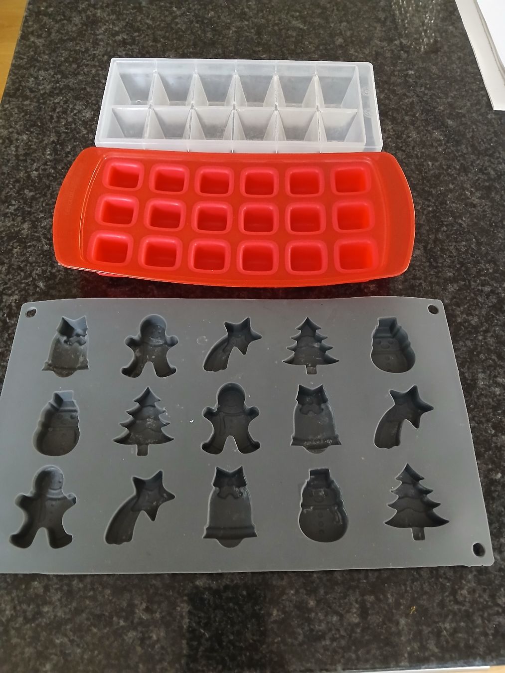 Elettrodomestici da cucina: 3 Eiswürfelformen – Usato da Fislisbach venduto da Quirlig07