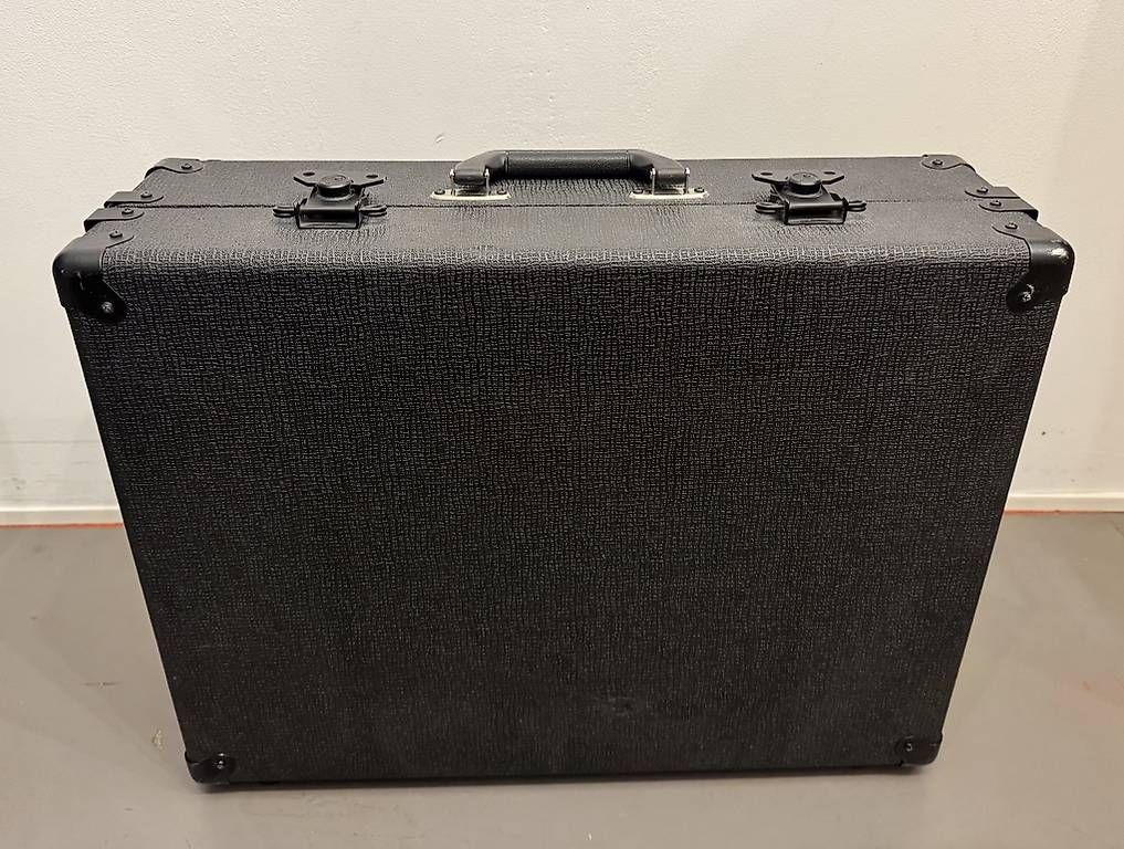 Altri accessori: Eurorack Case 9U 104HP – Usato da Zürich venduto da brundelre 3