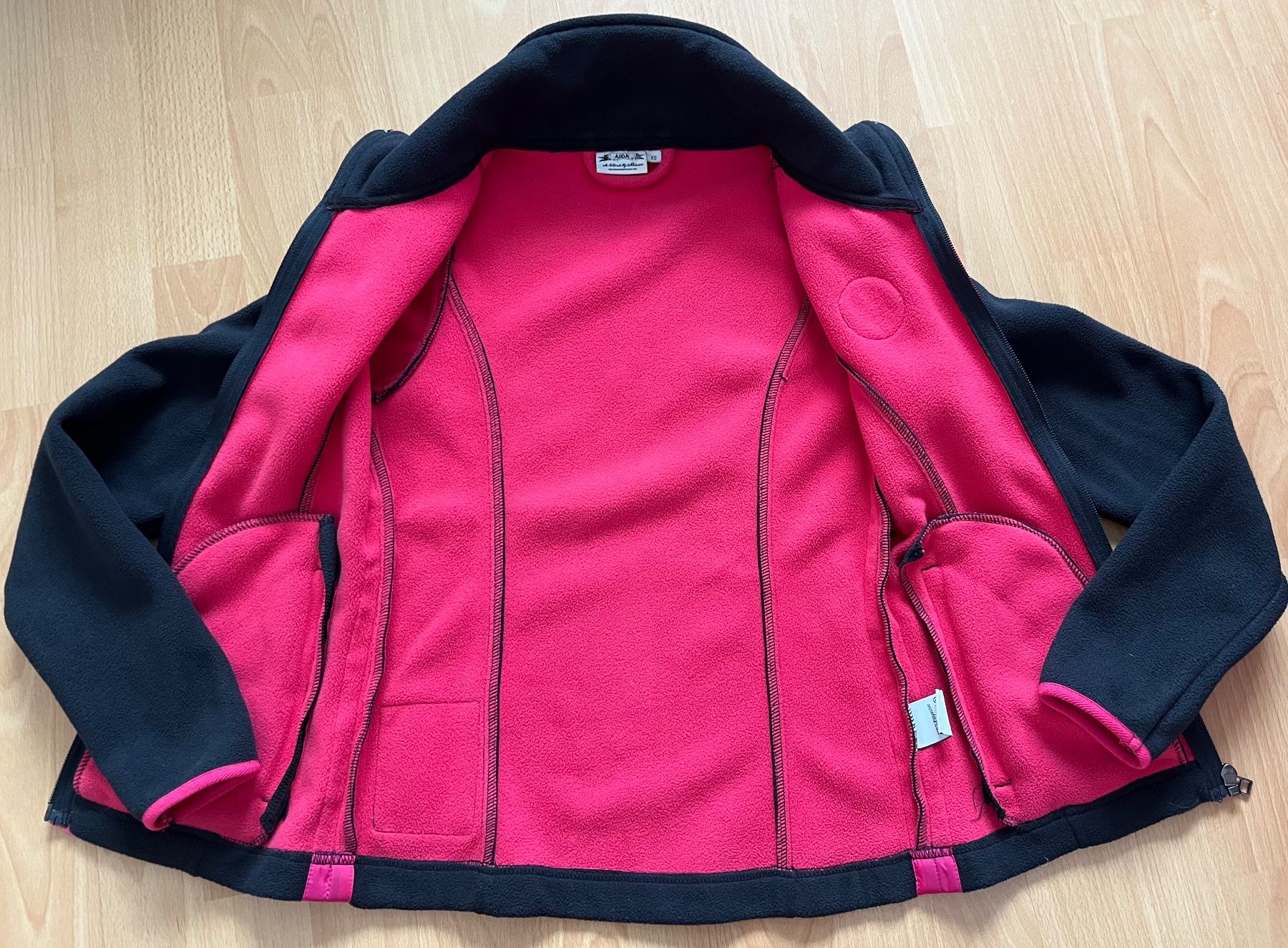 Giacche: AIDA Fleece-Jacke, Gr. 34, neu – Nuovo (secondo la descrizione) da Hünenberg See venduto da spartakus02 2