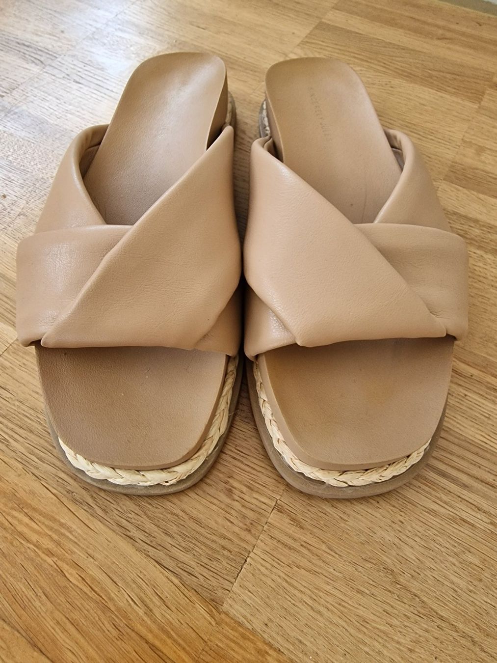 Scarpe da donna: Flache Pantoletten beige – Nuovo (secondo la descrizione) da Jona venduto da Bubi22 1