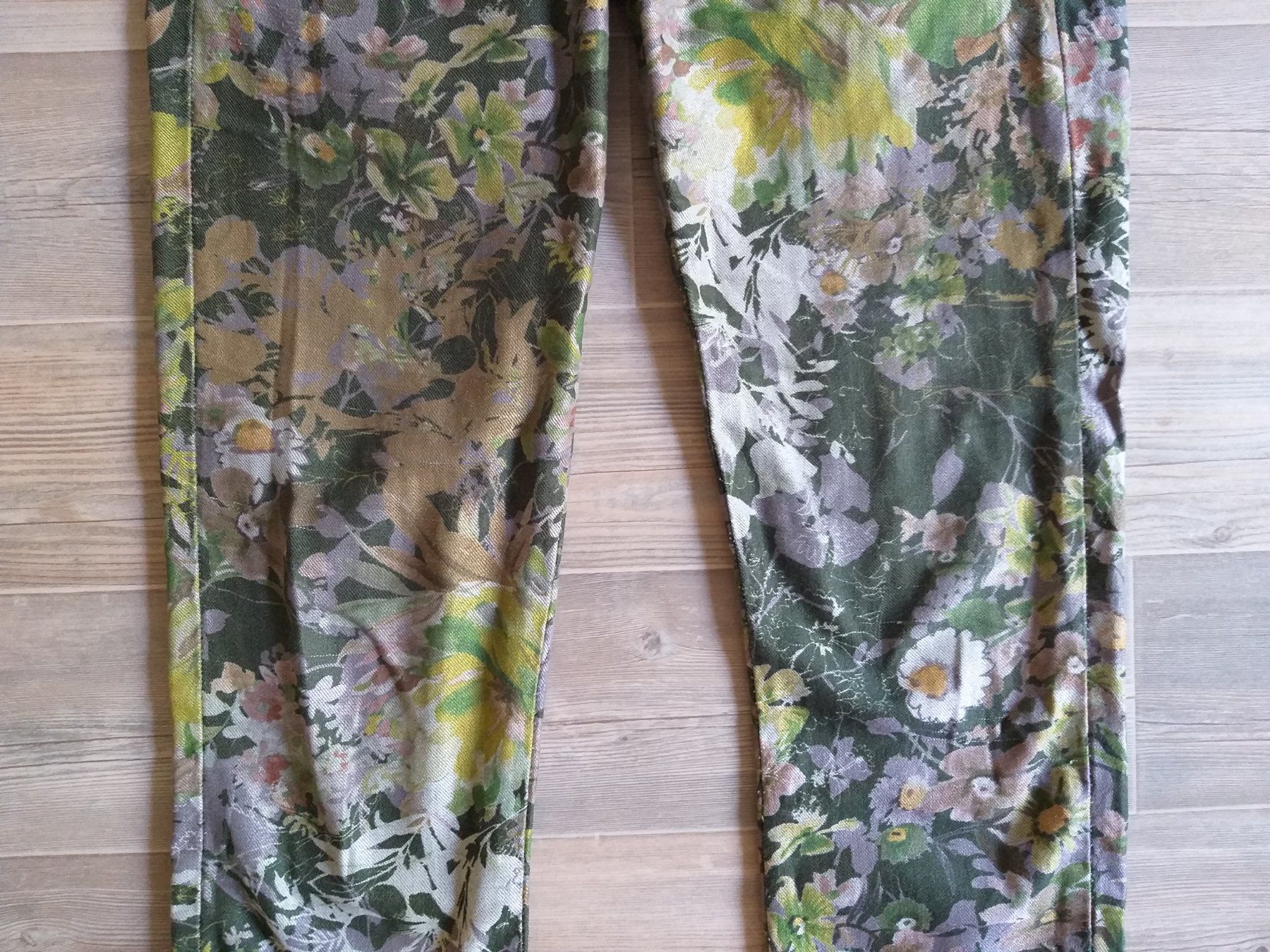 Please Jeans Jeans: PLEASE Jeans taille / Grosse XS – Usato da Cossonay-ville venduto da Super-Price-Quality 2