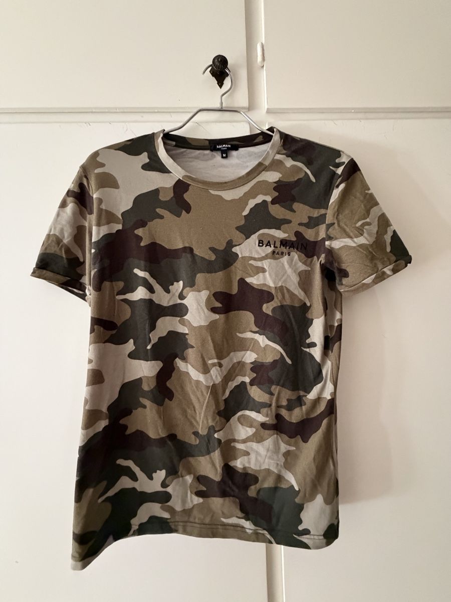 Balmain Lotti di vestiti: Set di 2 T shirt Balmain Camouflage – Usato da Lugano venduto da can_xdd8 3