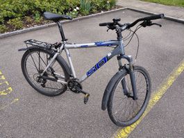 Velo mit Alurahmen