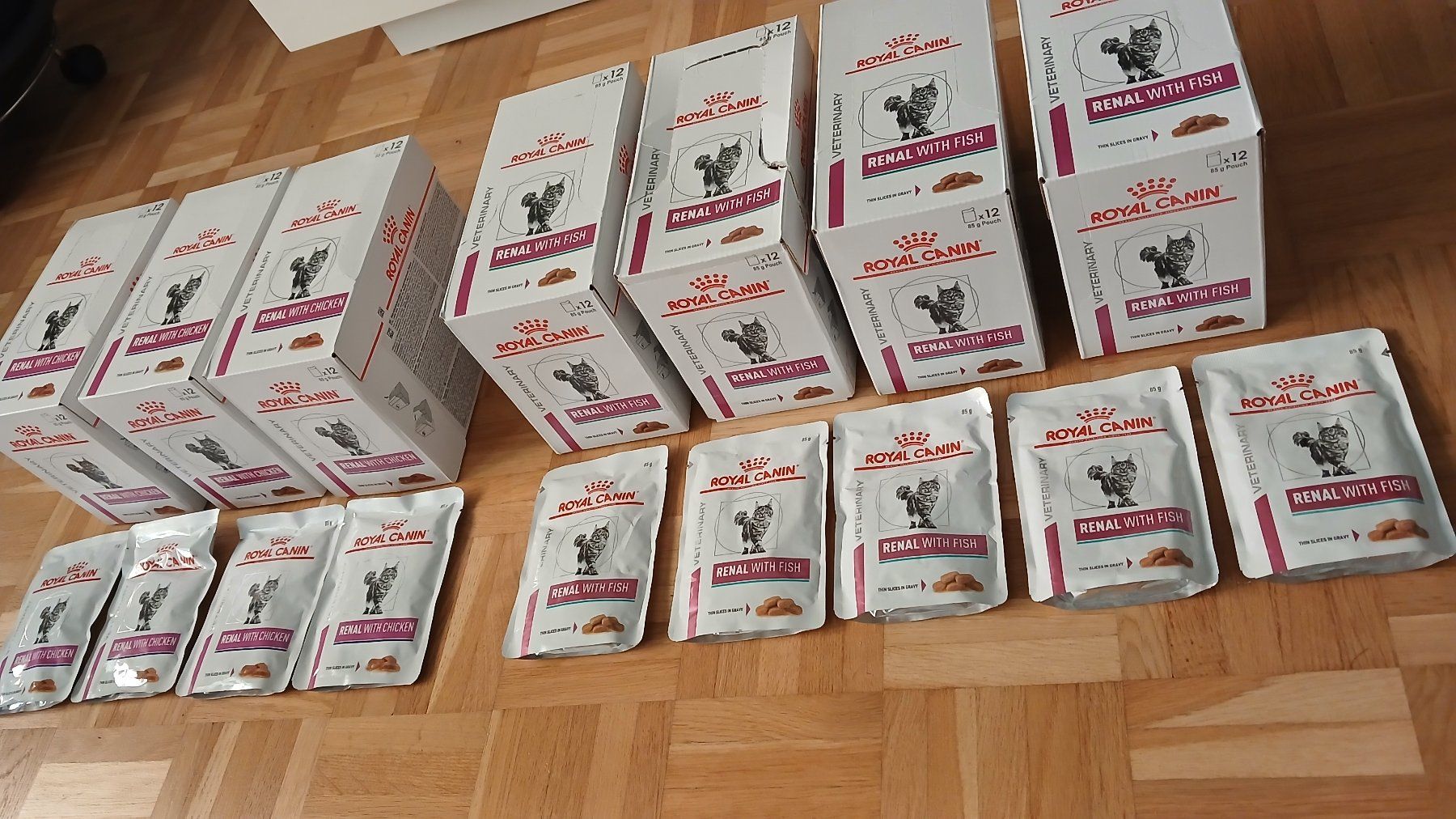 Royal Canin Mangimi: Katzenfutter (ROYAL CANIN) Fish+Chicken – Nuovo e nell'imballaggio originale da hinwil venduto da tho_j6kz 2