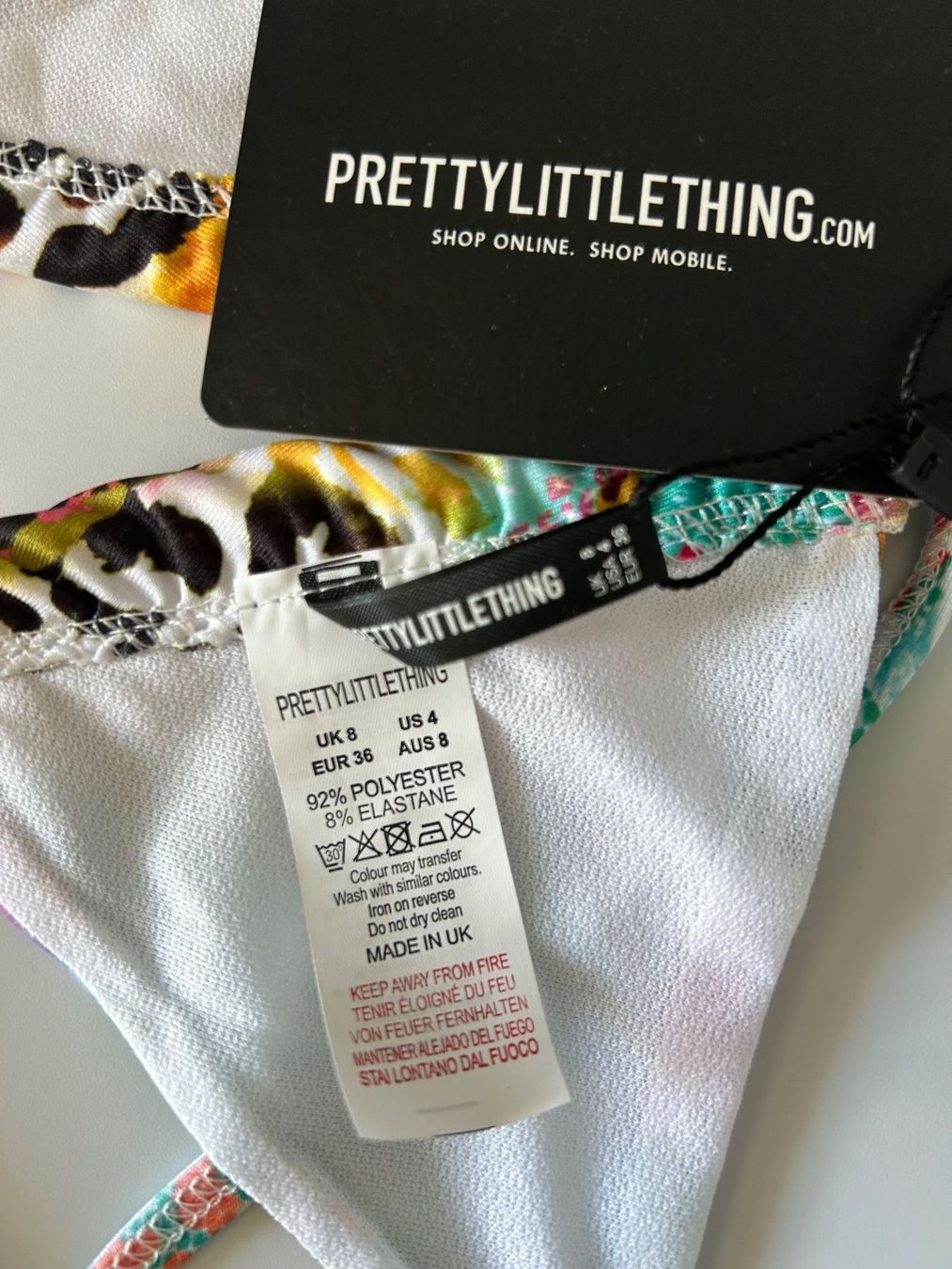 Maillots de bain & Bikinis: Prettylittlething Bikini Oberteil – Neuf avec emballage d'origine à Frauenfeld par isa_9cy7 2