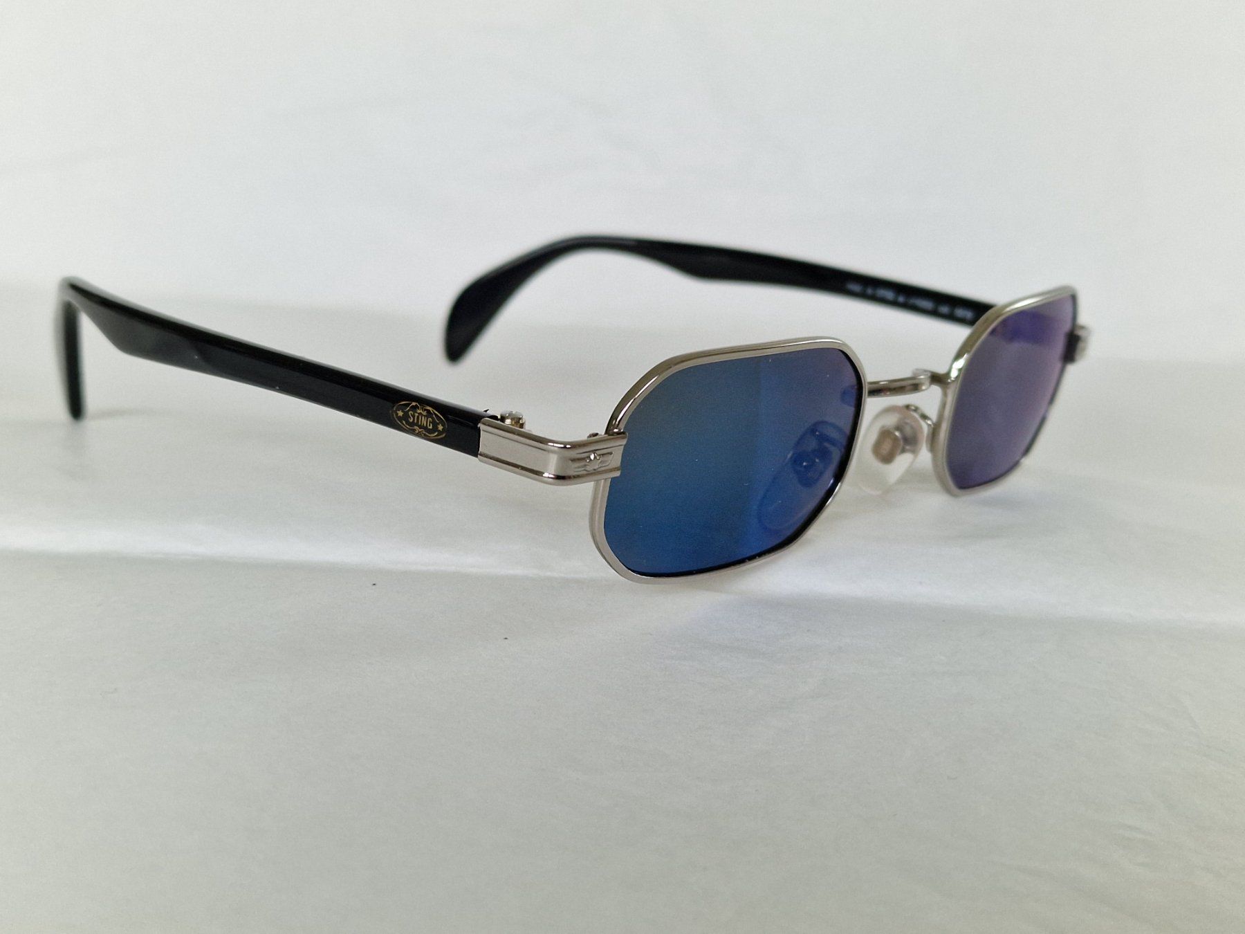 Occhiali & Lenti: STING  JUNIOREN SONNENBRILLE – Nuovo e nell'imballaggio originale da Aadorf venduto da condor35