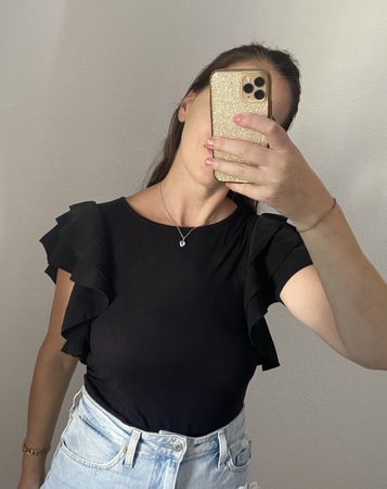 T-shirt noir manches volantées femme Taille M