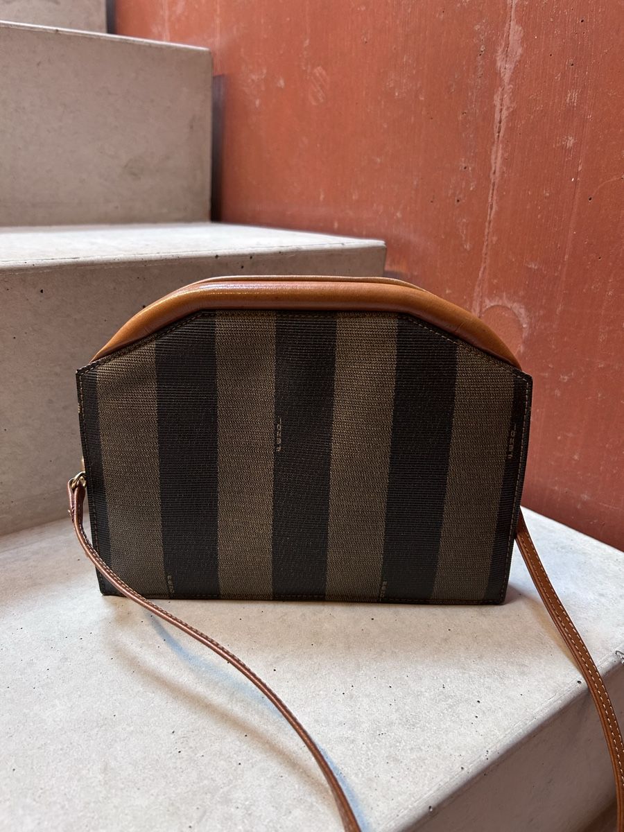 Fendi Taschen für Damen: FENDI Vintage Peqin Tasche – Gebraucht aus Winterthur von seri_bo 2