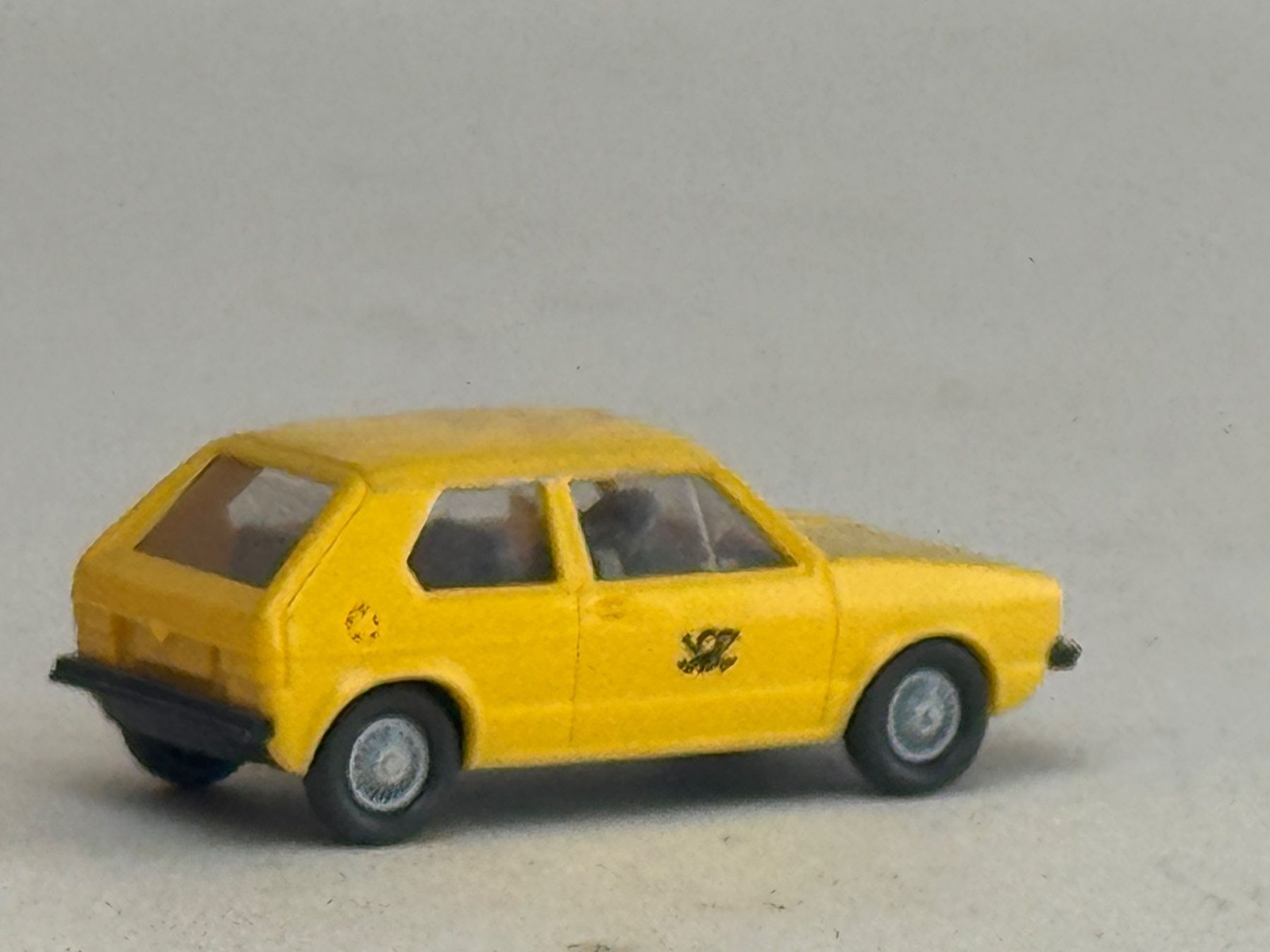 Wiking Modellini d'auto: VE1- Wiking VW Golf Post – Usato da Elm venduto da Wikmtz 1