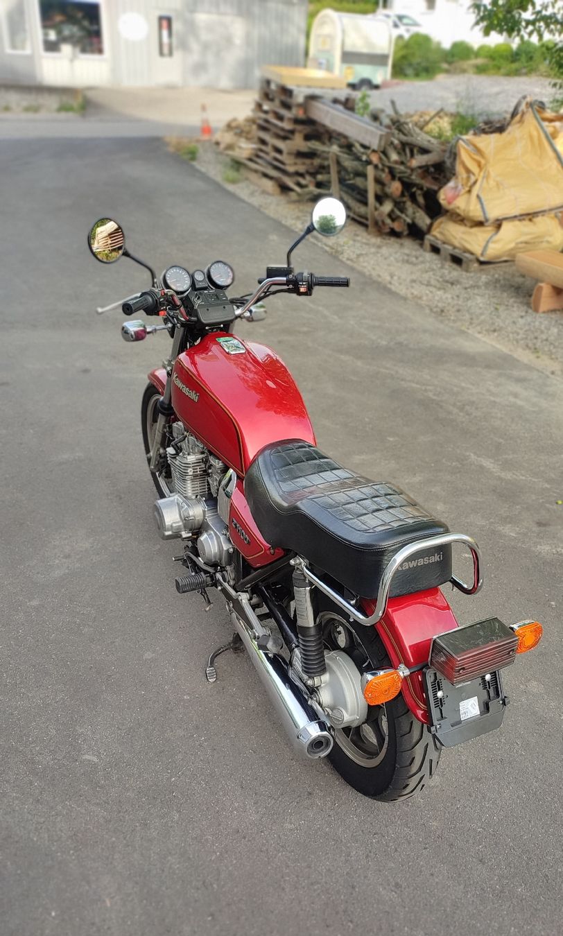 Kawasaki Strada: Kawasaki Z 1100 ST  – Usato da Seewen SO venduto da Gearwolf 2
