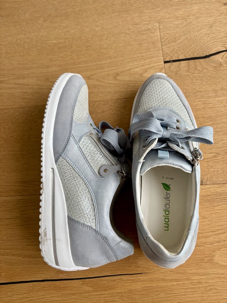 Scarpe da donna: Waldläufer Damenschuhe Gr. 5 Hellblau Sommer Sneaker Beque – Usato da Steffisburg venduto da Bird304 1
