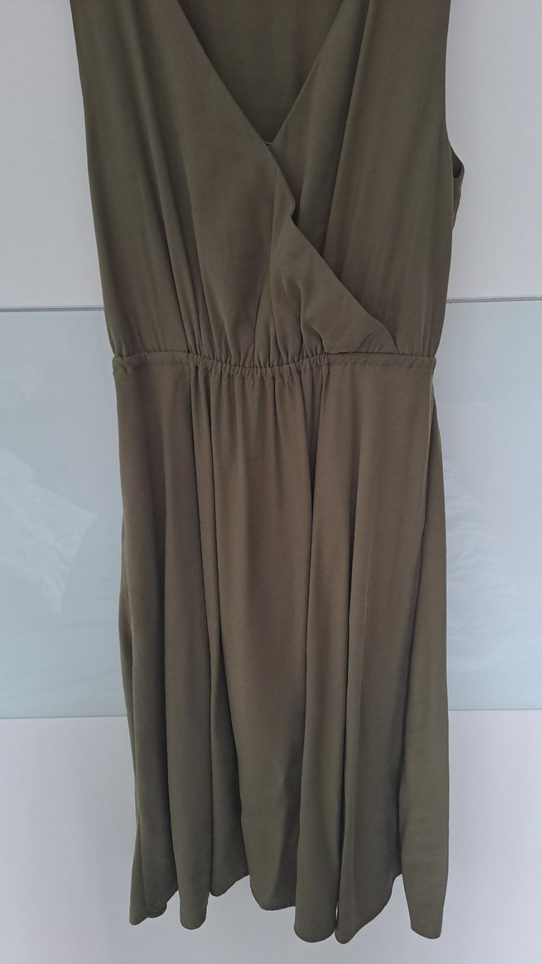 Kleider: Kleid Damen Grösse 36 – Gebraucht aus Feuerthalen von kigo87 1