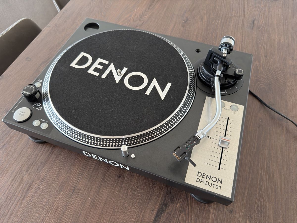 Denon Giradischi: DJ Turntable Denon DP-DJ101 – Usato da Zürich venduto da Rocola26