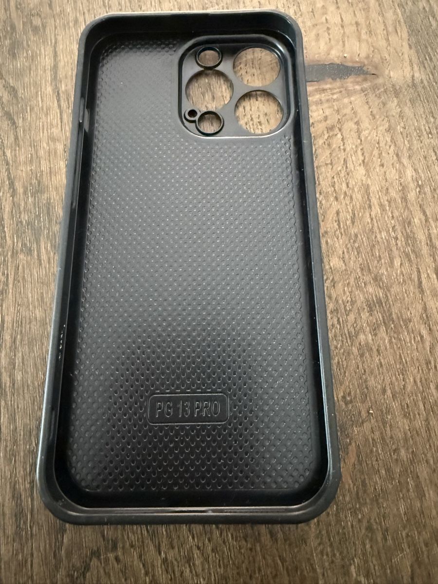 Cover & Protezioni schermo: . Ich verkaufe eine iPhone 13 Pro Hülle. – Nuovo e nell'imballaggio originale da Figino venduto da Ferrari58 1