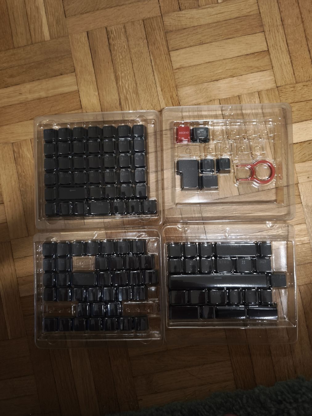 Corsair Tastaturen: keycaps pour clavier mécanique – Neu (gemäss Beschreibung) aus Peseux von TheBabyWolf