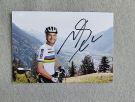 Autogramm Nino Schurter