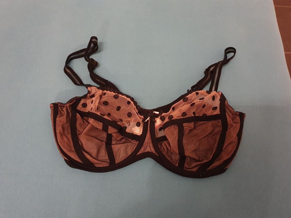 BH's beige Prima Donna