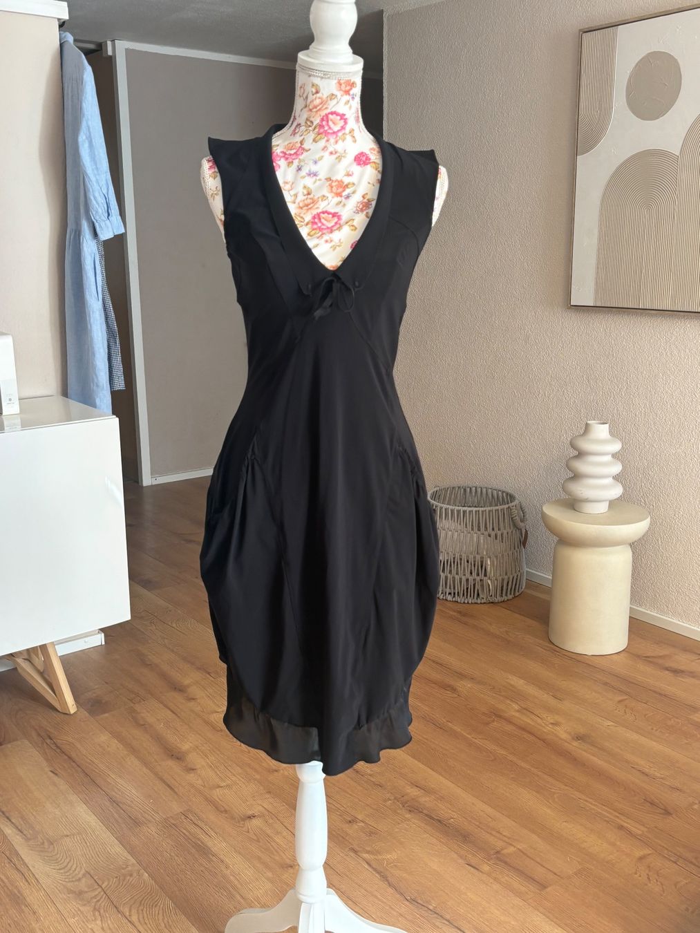 High Vestiti: High Use Black Dress – Usato da St. Margrethen SG venduto da dijanaO 5
