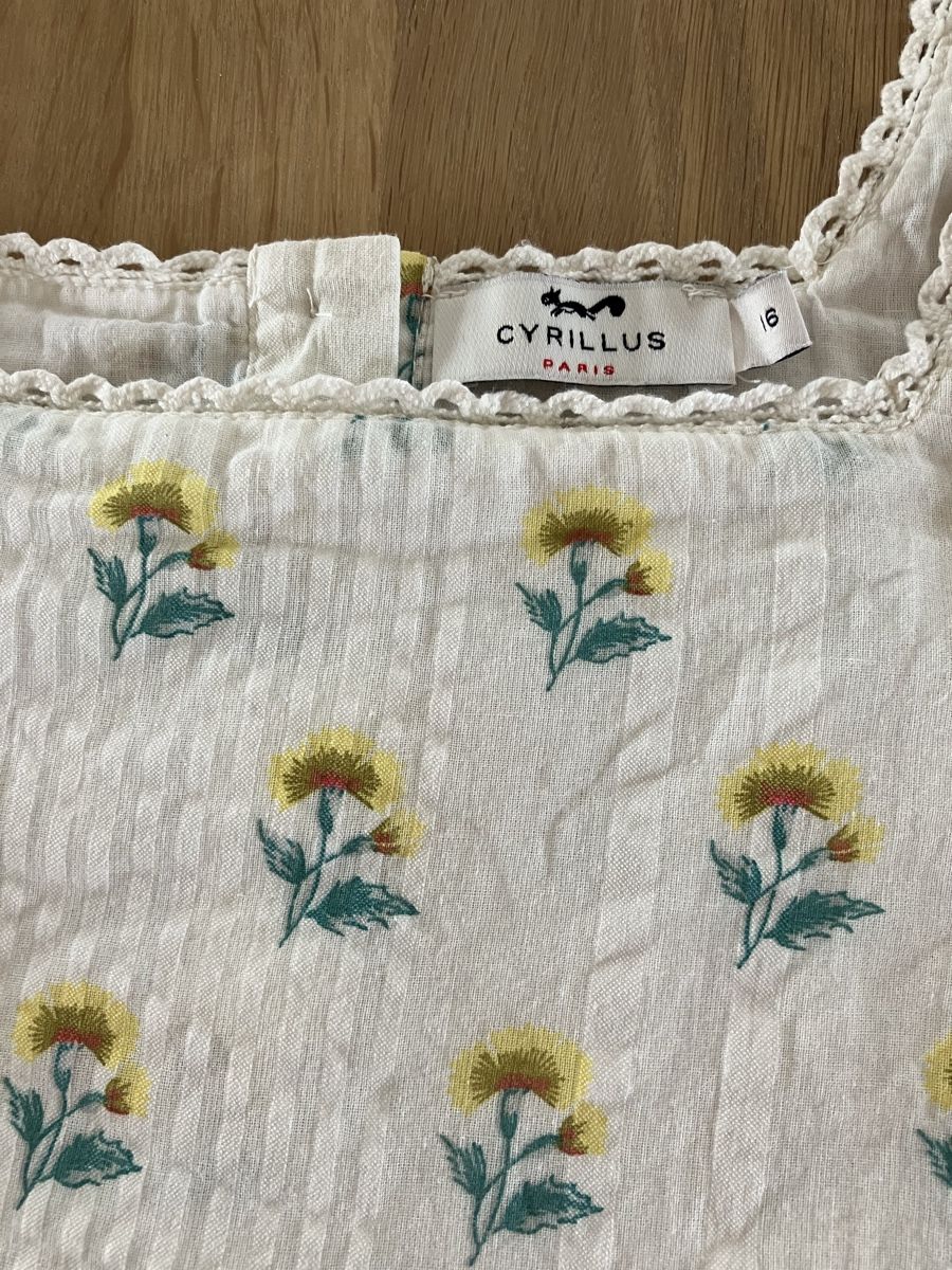 Cyrillus Camicette, T-shirt & Top: Blouse fleurie Cyrillus 16 ans – Usato da Epalinges venduto da Tosca20 1