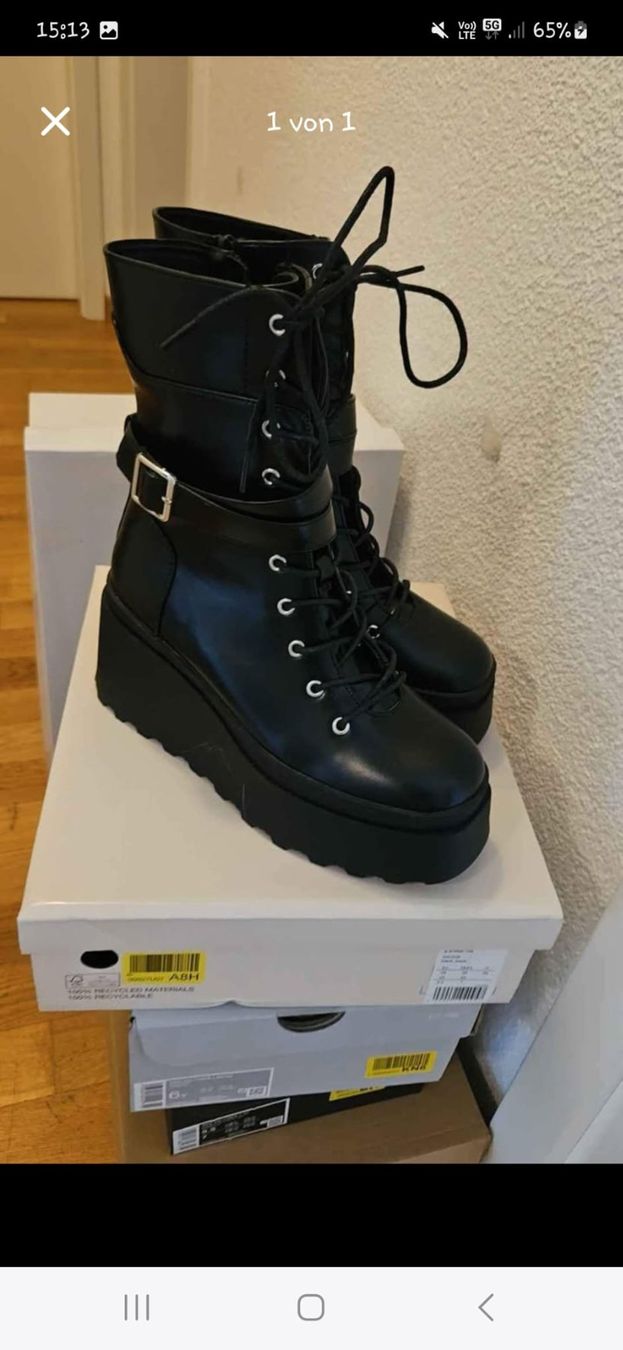 Damenschuhe: Stiefel – Neu (gemäss Beschreibung) aus Langenthal von jen_fy29
