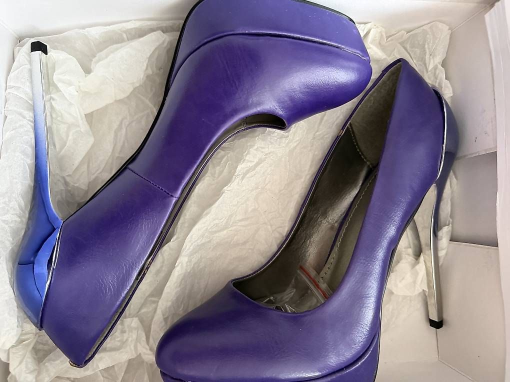 Scarpe da donna: High Heels Schuhe 39 – Nuovo e nell'imballaggio originale da Amriswil venduto da Real01