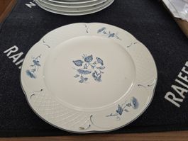 Villeroy & Boch Val Bleu Teller 8 Stueck guter Zustand