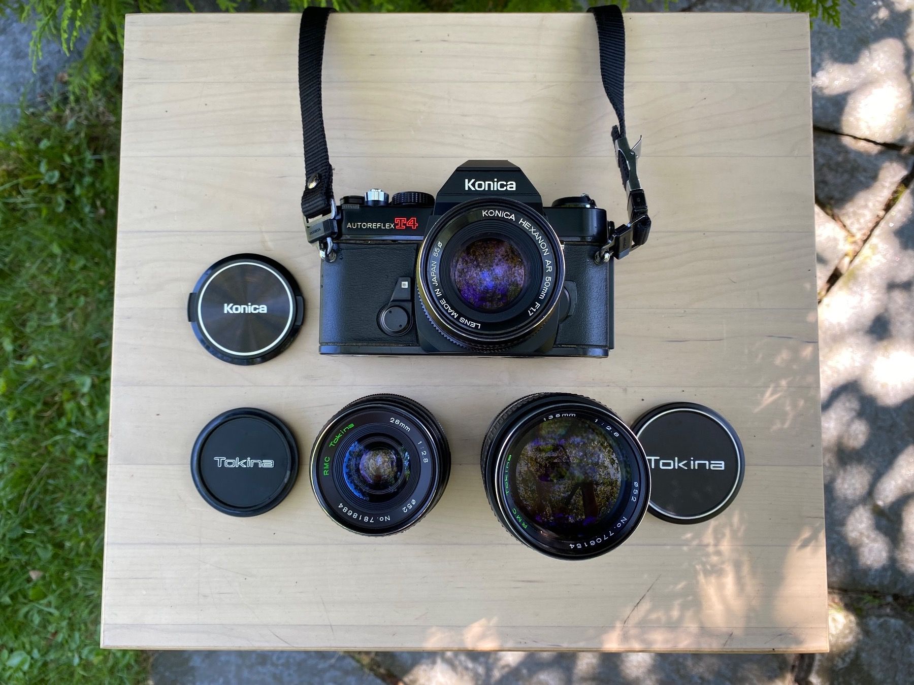 Konica Fotocamera: Konica Autoreflex T4 Kamera – Usato da Feldbach venduto da Fea1 2