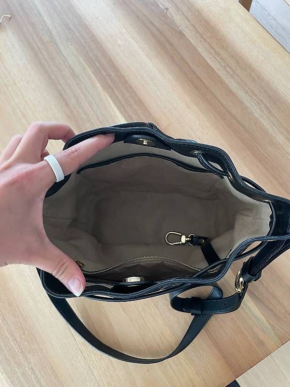 Taschen für Damen: Beuteltasche Maison Mollerus Swiss – Gebraucht aus Malans GR von mar_gnt2 3