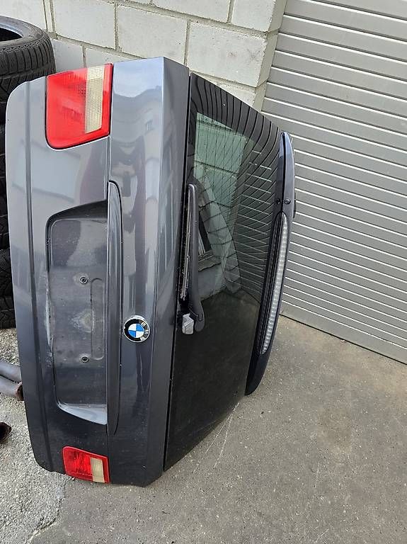 Alle Autoersatzteile: Bmw e46 Kombi Heckklape  – Gebraucht aus Niedergösgen von Zecinha