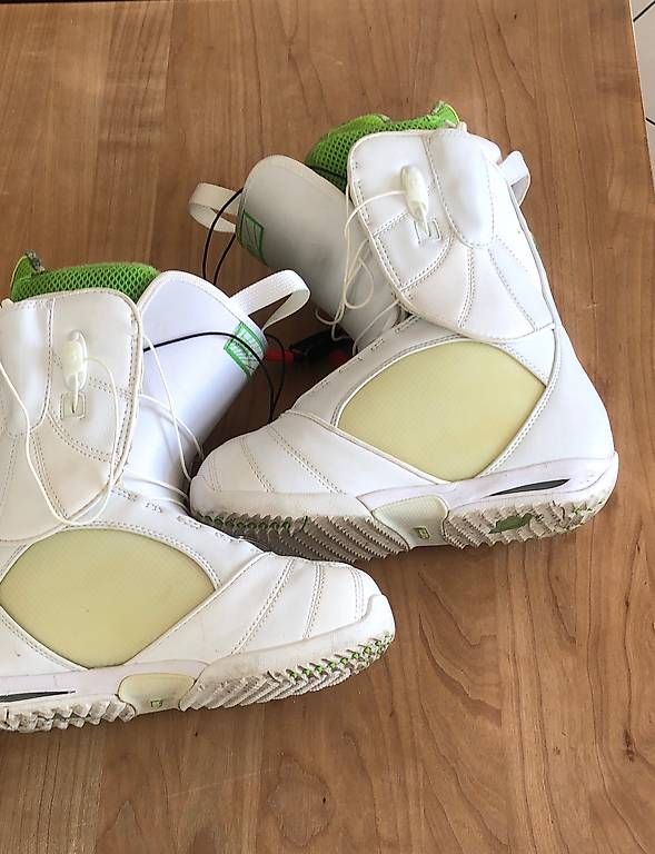 Herrenschuhe: Snowboard Schuhe Burton 39 – Gebraucht aus Rebstein von Jaka62 3