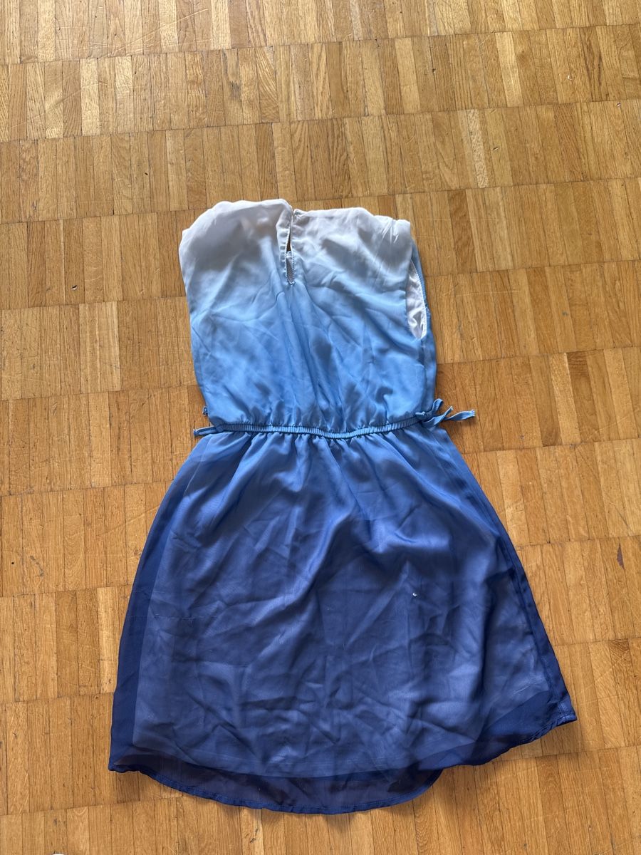 H&M Kleider & Röcke: Kleid – Gebraucht aus Glattpark(Opfikon) von cherrytomate 1