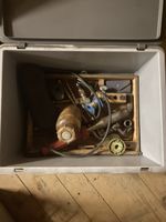 Lötgerät mit diversen Werkzeugen in Kunststoffbox