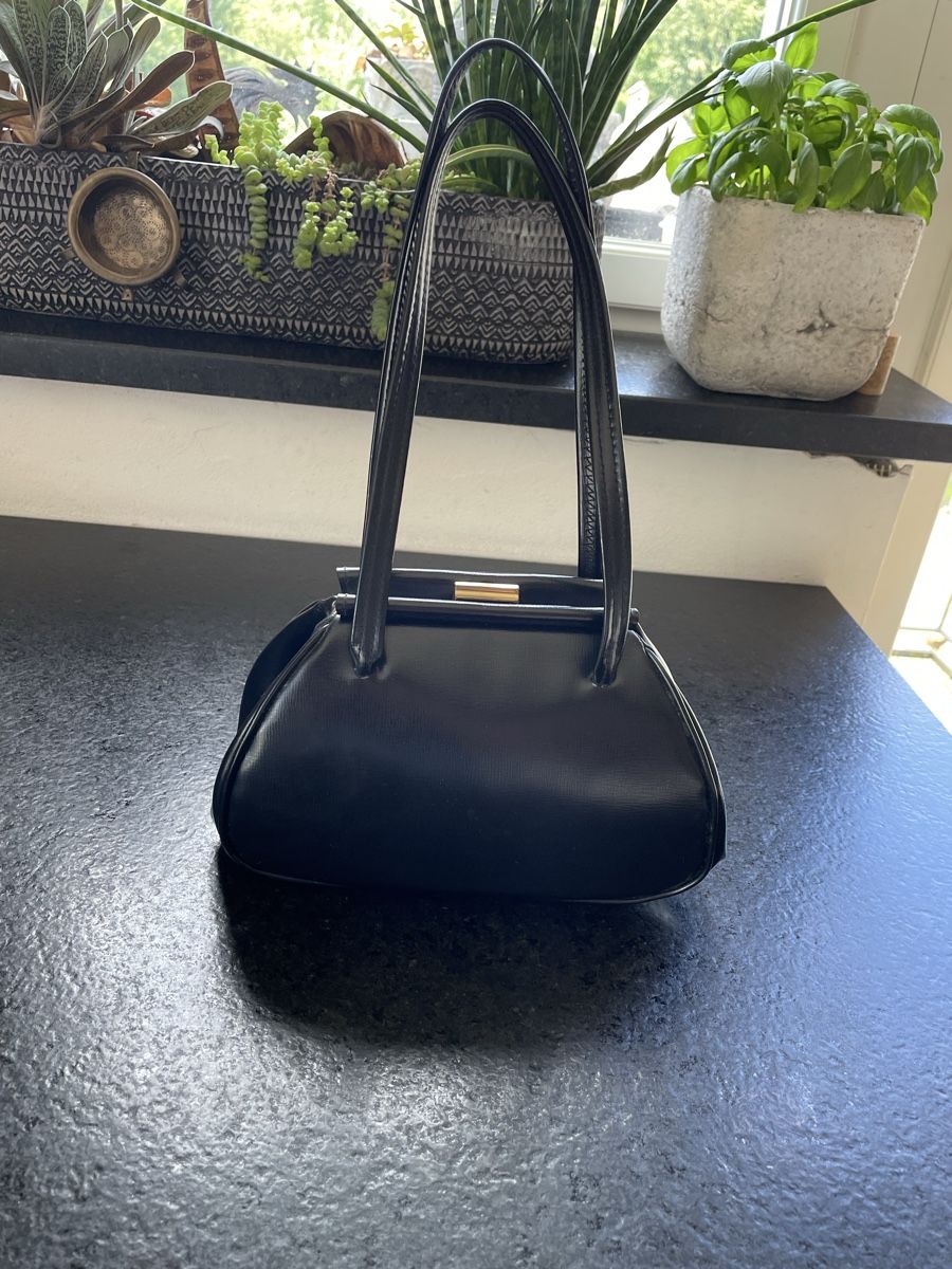 Borse da donna: Schwarze Vintage Tasche  – Usato da Kemptthal venduto da FeFa80