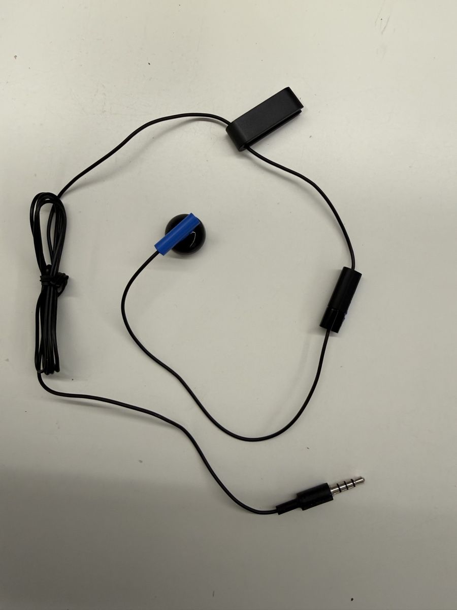 Sony Cuffie: Playstation Kopfhörer - neu - Super Preis! – Nuovo (secondo la descrizione) da Erstfeld venduto da Mario_boe0