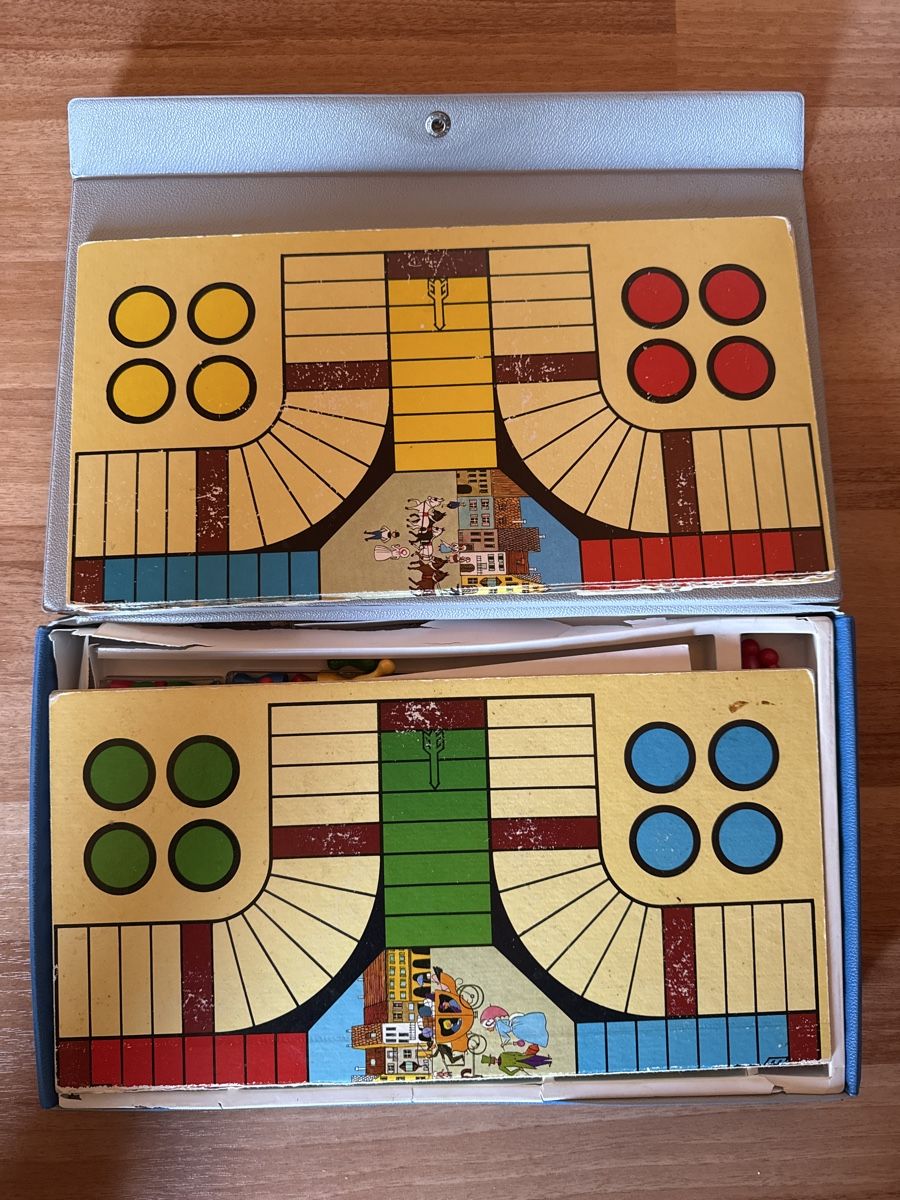 Spiele: 14 Spiele-Sammlung, div. Brettspiele Ersatzteile  – Defekt aus Wald AR von sar_x867 1