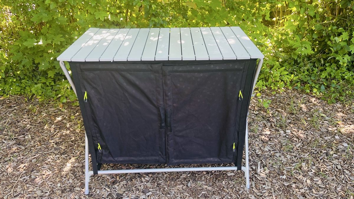 Tavoli: Outwell Sudbury Kitchen Table – Usato da Luzern venduto da Feldbahn33