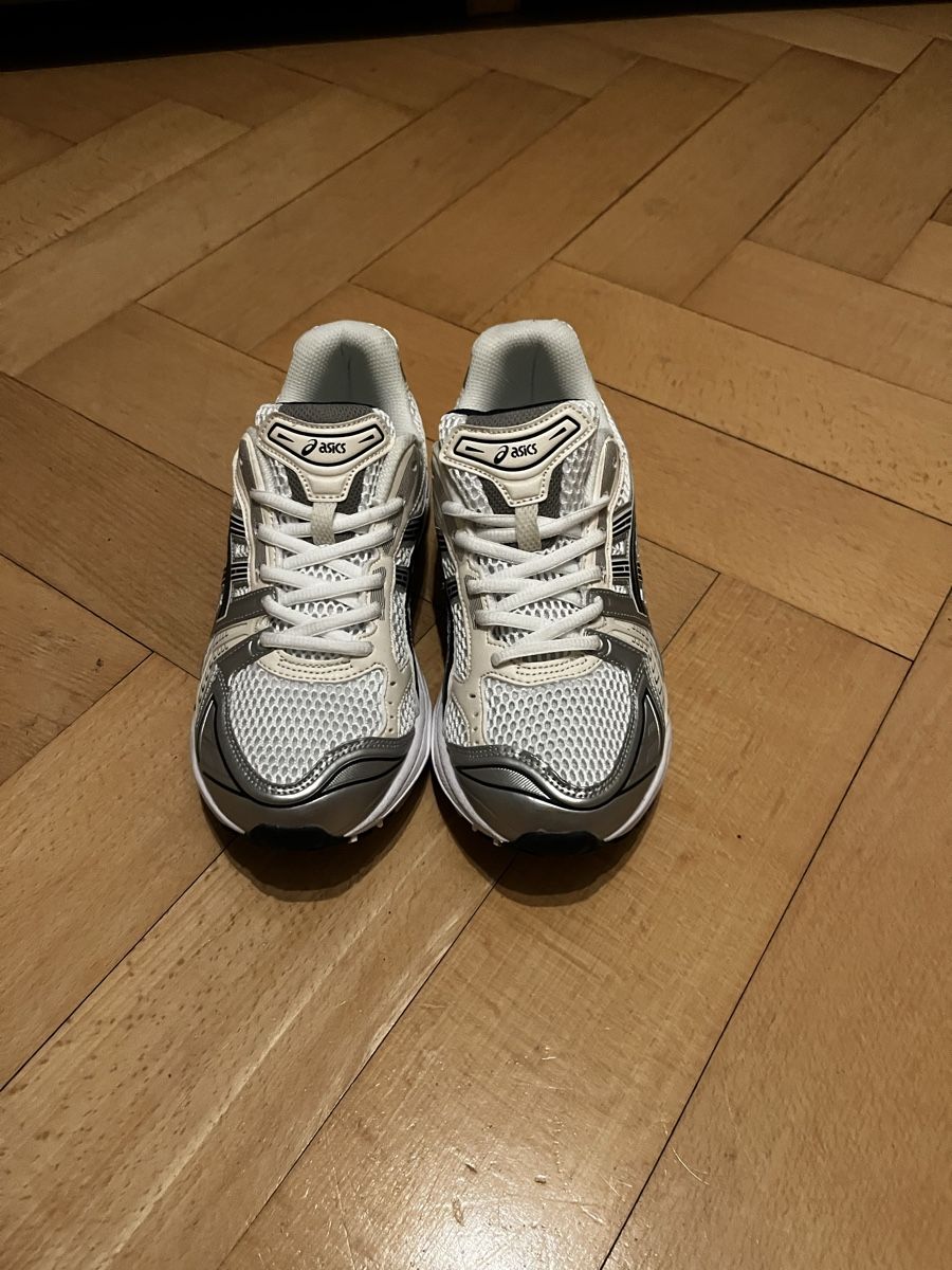 Chaussures hommes: Asics gel – D'occasion à Fribourg par pen_995b