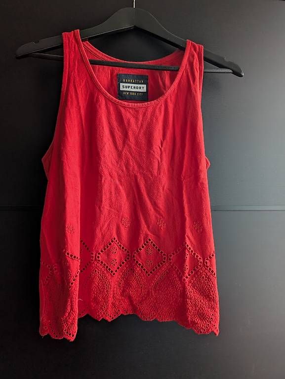 Superdry Top: Superdry Top, Gr. M – Usato da Bern venduto da dwarf_cap