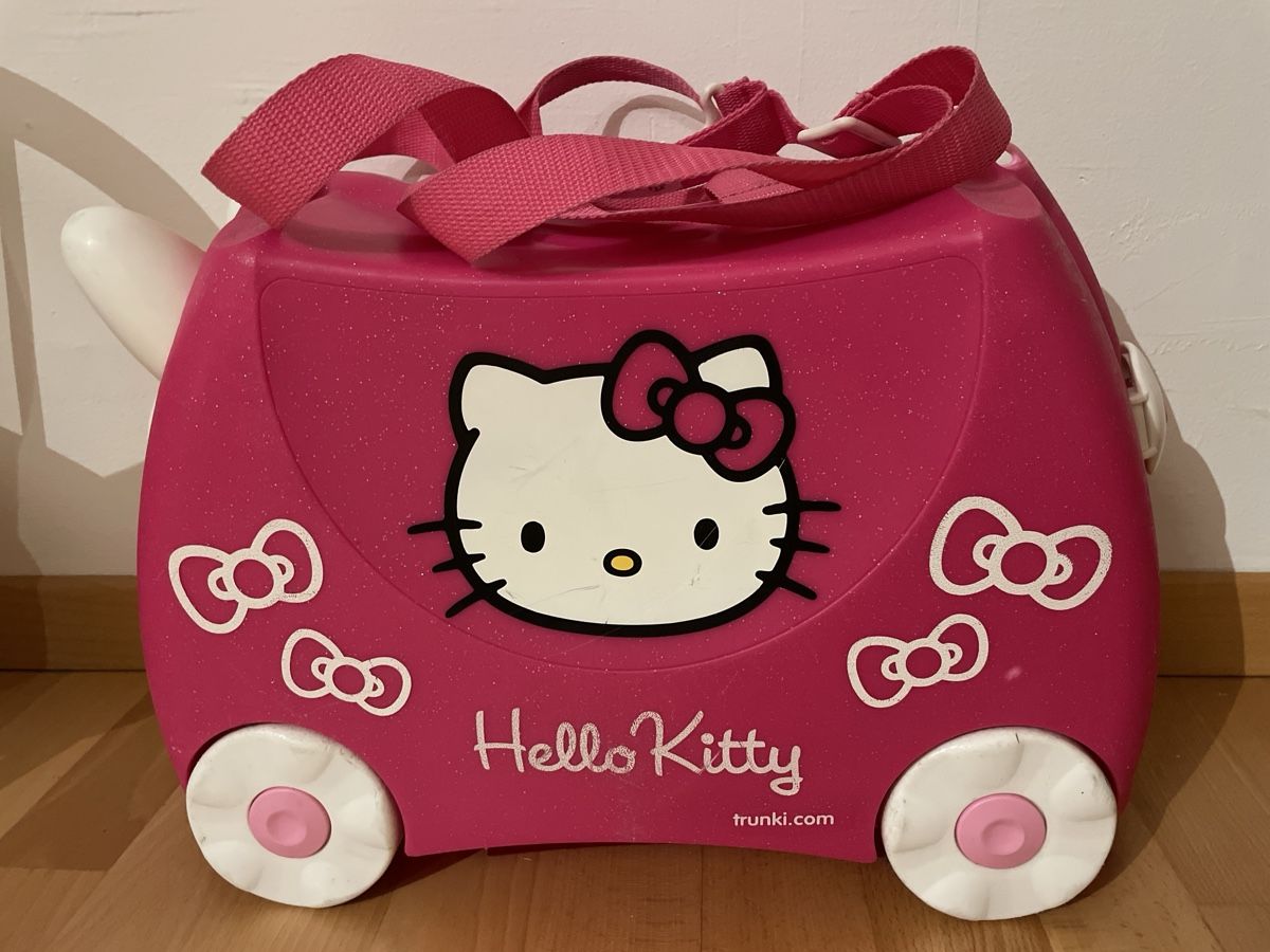 Trunki Reisekoffer: Hello Kitty Trunki Kinderkoffer Rollkoffer – Gebraucht aus Zürich von NutzD