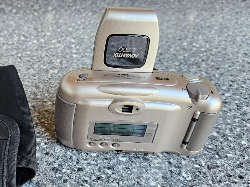 Kodak Fotocamera: Fotokamera Kodak - ADVANTIX C700 – Difettoso da Geuensee venduto da jes_9xyk 2