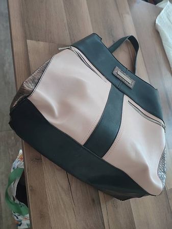 Handtasche