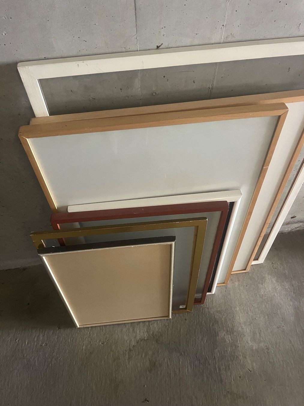 Cornici: 7 verschiedene Holz-Wechselrahmen mit Glas – Usato da Rain venduto da Pic-Ass 1